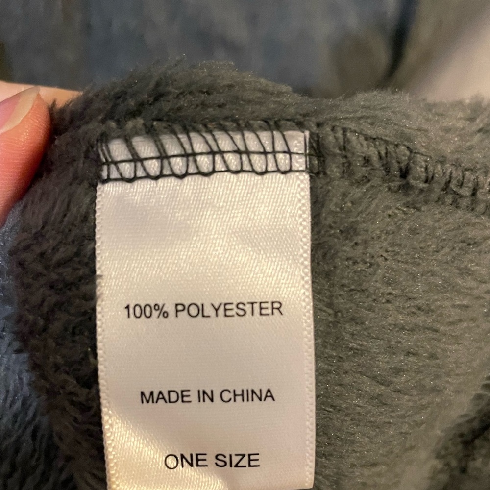 Ulta Beauty Robe - Picture 6 of 7